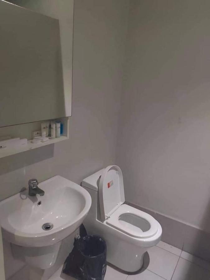 White Knight Hotel Saint Anne مانيلا المظهر الخارجي الصورة